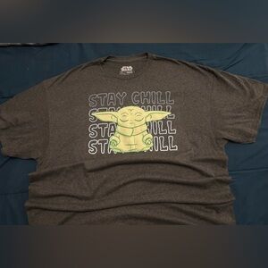 Star Wars Gray T-Shirt with Baby Yoda Graphic, 3XL